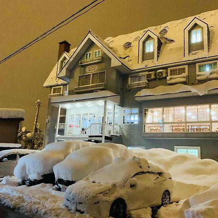 ホテル スノーハウスメモリエ 関市 エクステリア 写真